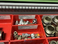 Partij hydraulische koppelingen en appendages - afbeelding 14 van  130