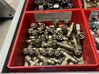 Partij hydraulische koppelingen en appendages - afbeelding 18 van  130