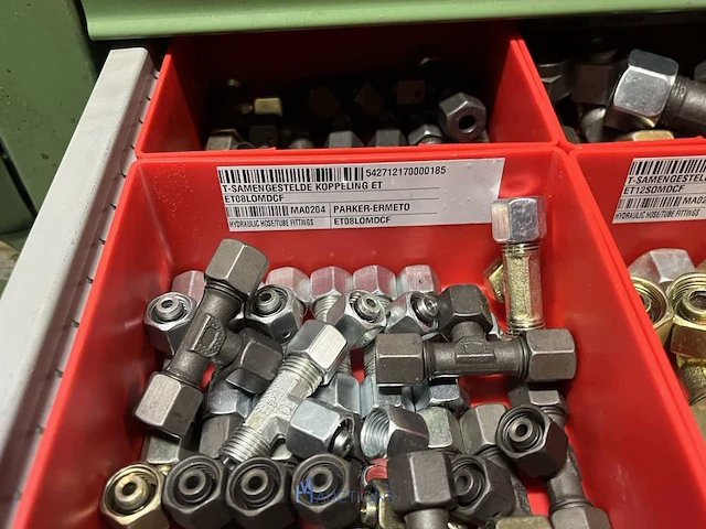 Partij hydraulische koppelingen en appendages - afbeelding 20 van  130