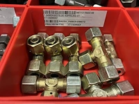 Partij hydraulische koppelingen en appendages - afbeelding 23 van  130