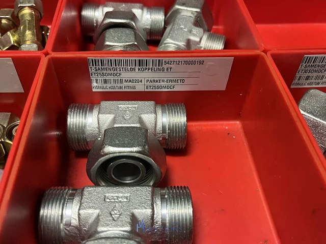 Partij hydraulische koppelingen en appendages - afbeelding 26 van  130