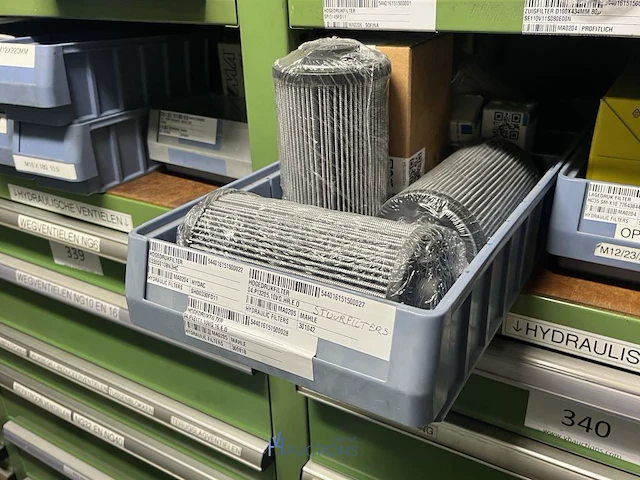 Partij hydraulische koppelingen en appendages - afbeelding 29 van  130