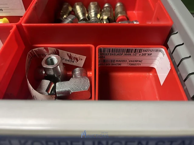Partij hydraulische koppelingen en appendages - afbeelding 46 van  130