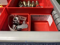 Partij hydraulische koppelingen en appendages - afbeelding 46 van  130