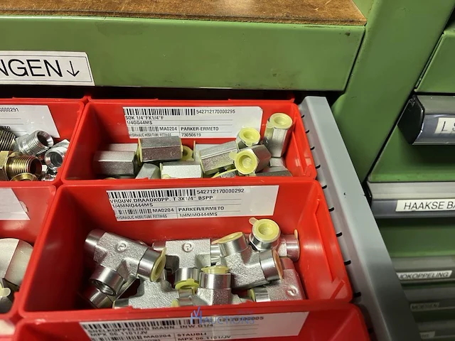 Partij hydraulische koppelingen en appendages - afbeelding 49 van  130