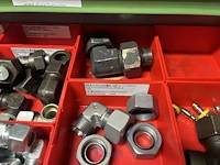 Partij hydraulische koppelingen en appendages - afbeelding 61 van  130