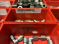 Partij hydraulische koppelingen en appendages - afbeelding 63 van  130