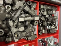 Partij hydraulische koppelingen en appendages - afbeelding 75 van  130