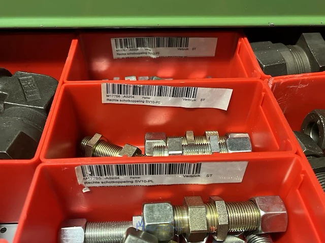 Partij hydraulische koppelingen en appendages - afbeelding 94 van  130