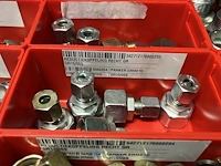 Partij hydraulische koppelingen en appendages - afbeelding 107 van  130