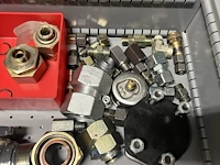 Partij hydraulische koppelingen en appendages - afbeelding 117 van  130