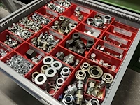 Partij hydraulische koppelingen en appendages - afbeelding 119 van  130