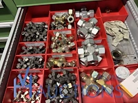 Partij hydraulische koppelingen en filters - afbeelding 15 van  16