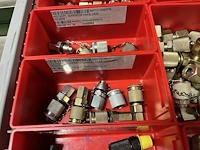 Partij hydraulische koppelingen en slangen - afbeelding 6 van  120