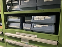 Partij hydraulische koppelingen en slangen - afbeelding 16 van  120