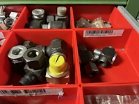 Partij hydraulische koppelingen en slangen - afbeelding 54 van  120
