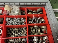 Partij hydraulische koppelingen en slangen - afbeelding 60 van  120
