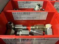Partij hydraulische koppelingen en slangen - afbeelding 74 van  120