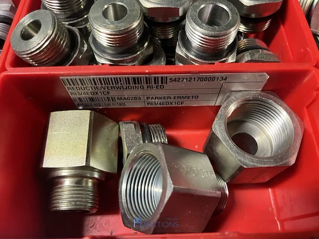 Partij hydraulische koppelingen en slangen - afbeelding 78 van  120