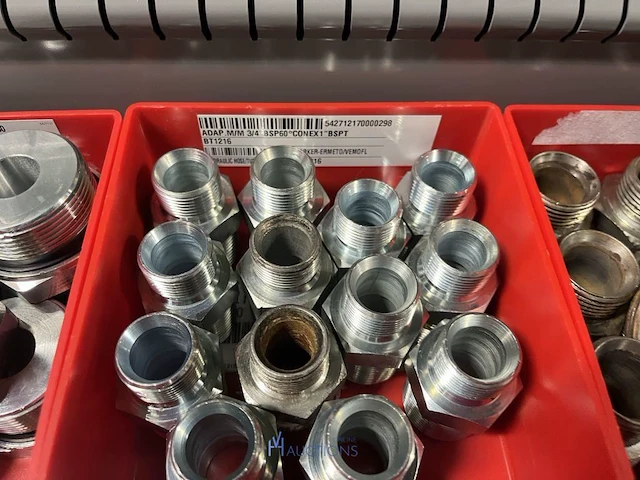 Partij hydraulische koppelingen en slangen - afbeelding 84 van  120