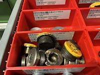 Partij hydraulische koppelingen en slangen - afbeelding 92 van  120
