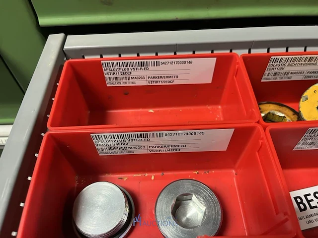 Partij hydraulische koppelingen en slangen - afbeelding 93 van  120