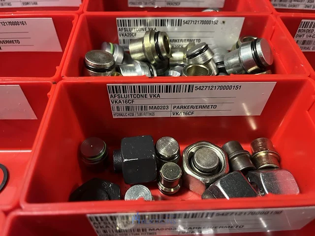 Partij hydraulische koppelingen en slangen - afbeelding 97 van  120