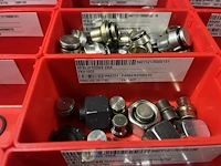 Partij hydraulische koppelingen en slangen - afbeelding 97 van  120
