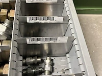 Partij hydraulische koppelingen en slangen - afbeelding 117 van  120