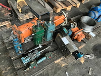 Partij hydraulische onderdelen - afbeelding 2 van  6