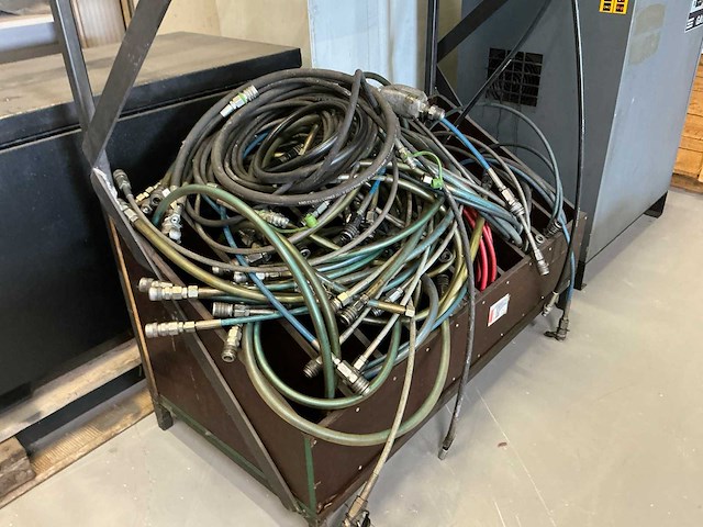Partij hydraulische slangen - afbeelding 3 van  5