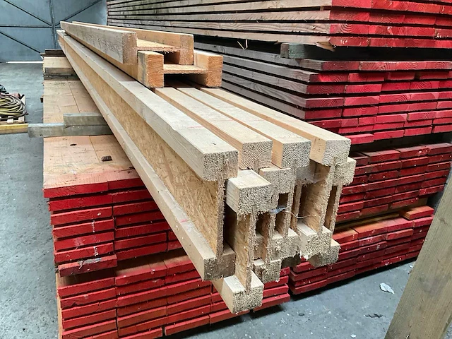 Partij i-joist balken 8 meter lang (8x) - afbeelding 4 van  6