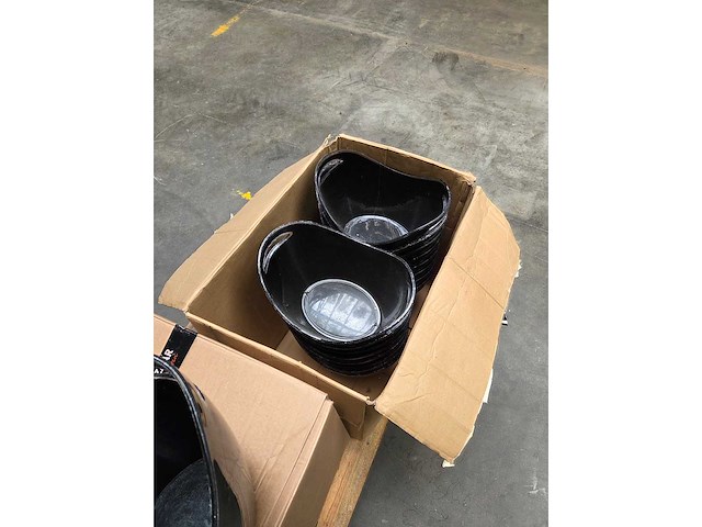 Partij ice buckets - afbeelding 5 van  7