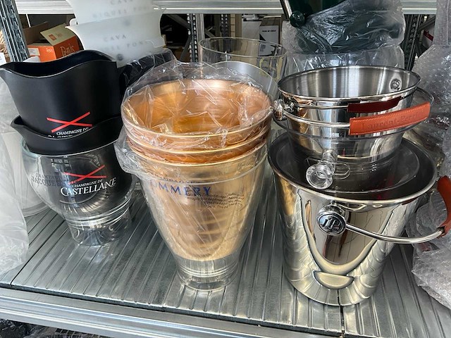 Partij ijsemmers - afbeelding 10 van  16