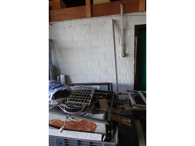 Partij ijzer - afbeelding 11 van  17