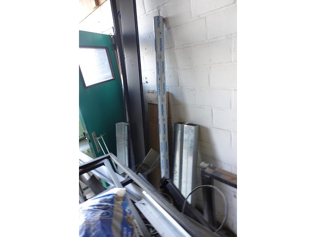 Partij ijzer - afbeelding 13 van  17