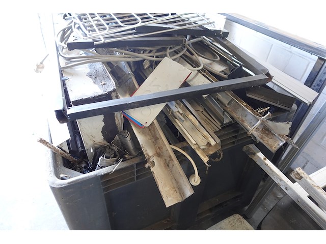 Partij ijzer - afbeelding 14 van  17