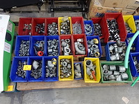 Partij ijzerwaren - afbeelding 12 van  21