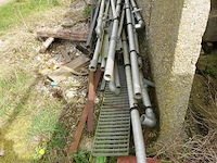 Partij ijzerwaren - afbeelding 1 van  9