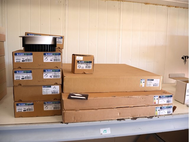 Partij illuxtron - afbeelding 1 van  6