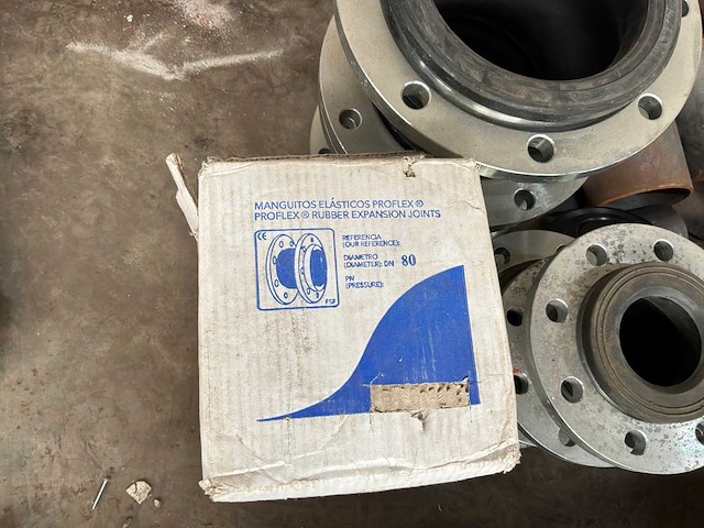 Partij industrieel installatiemateriaal voor sanitair en verwarming - afbeelding 15 van  29