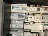 Partij industriële componenten - afbeelding 8 van  8