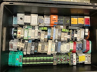 Partij industriële componenten - afbeelding 18 van  18