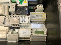 Partij industriële componenten - afbeelding 3 van  17