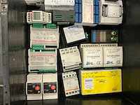 Partij industriële componenten - afbeelding 5 van  13