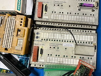 Partij industriële componenten - afbeelding 2 van  5