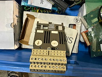 Partij industriële componenten - afbeelding 5 van  5