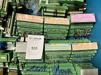 Partij industriële componenten - afbeelding 2 van  6