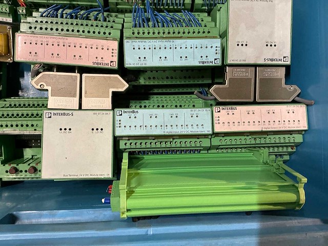 Partij industriële componenten - afbeelding 3 van  6