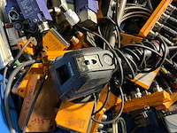 Partij industriële componenten - afbeelding 10 van  11